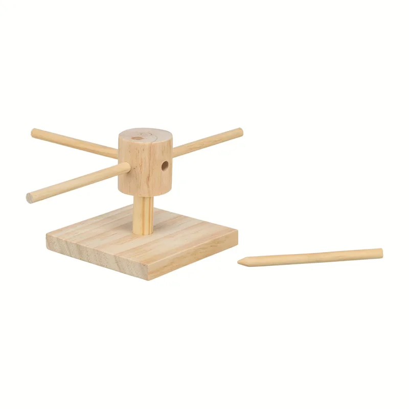 Carrousel en bois — Accessoires pour chinchilla, photo 3 sur 3