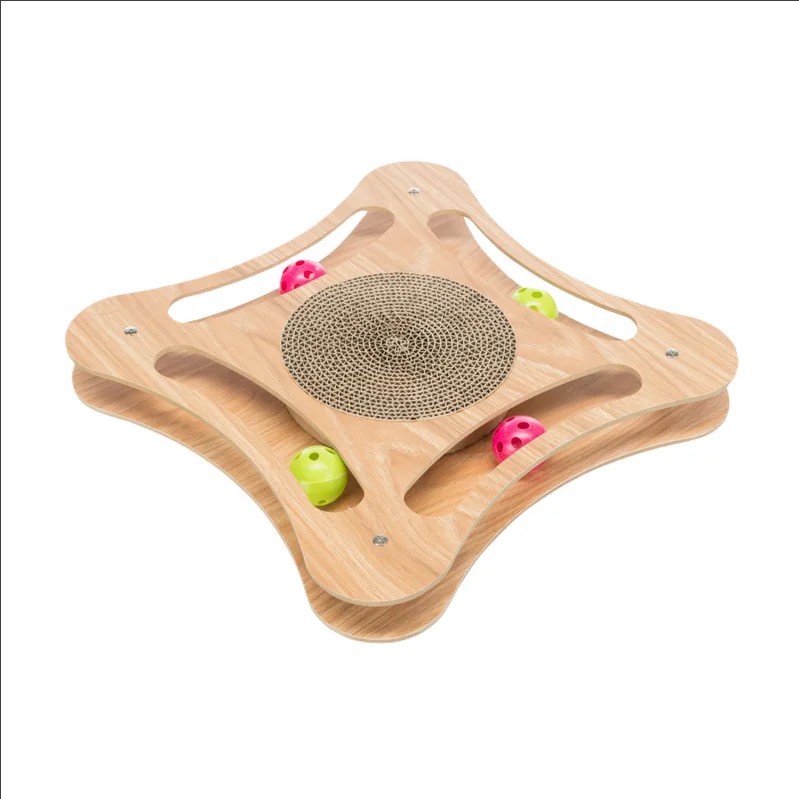 Griffoir en bois — Jouets pour chat