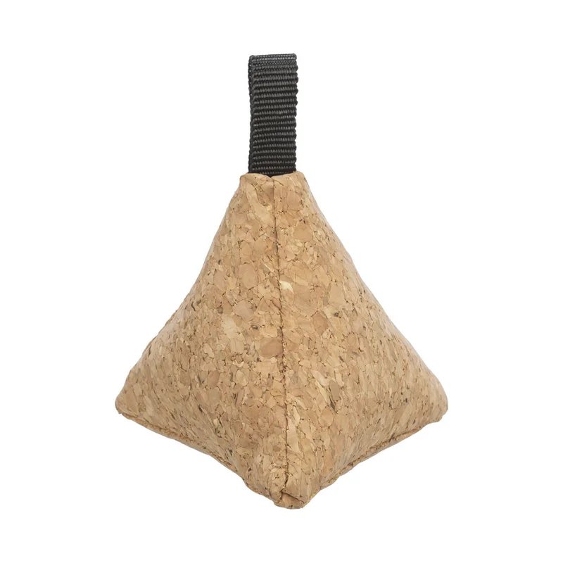 Pyramide en liège — Jouets pour chat
